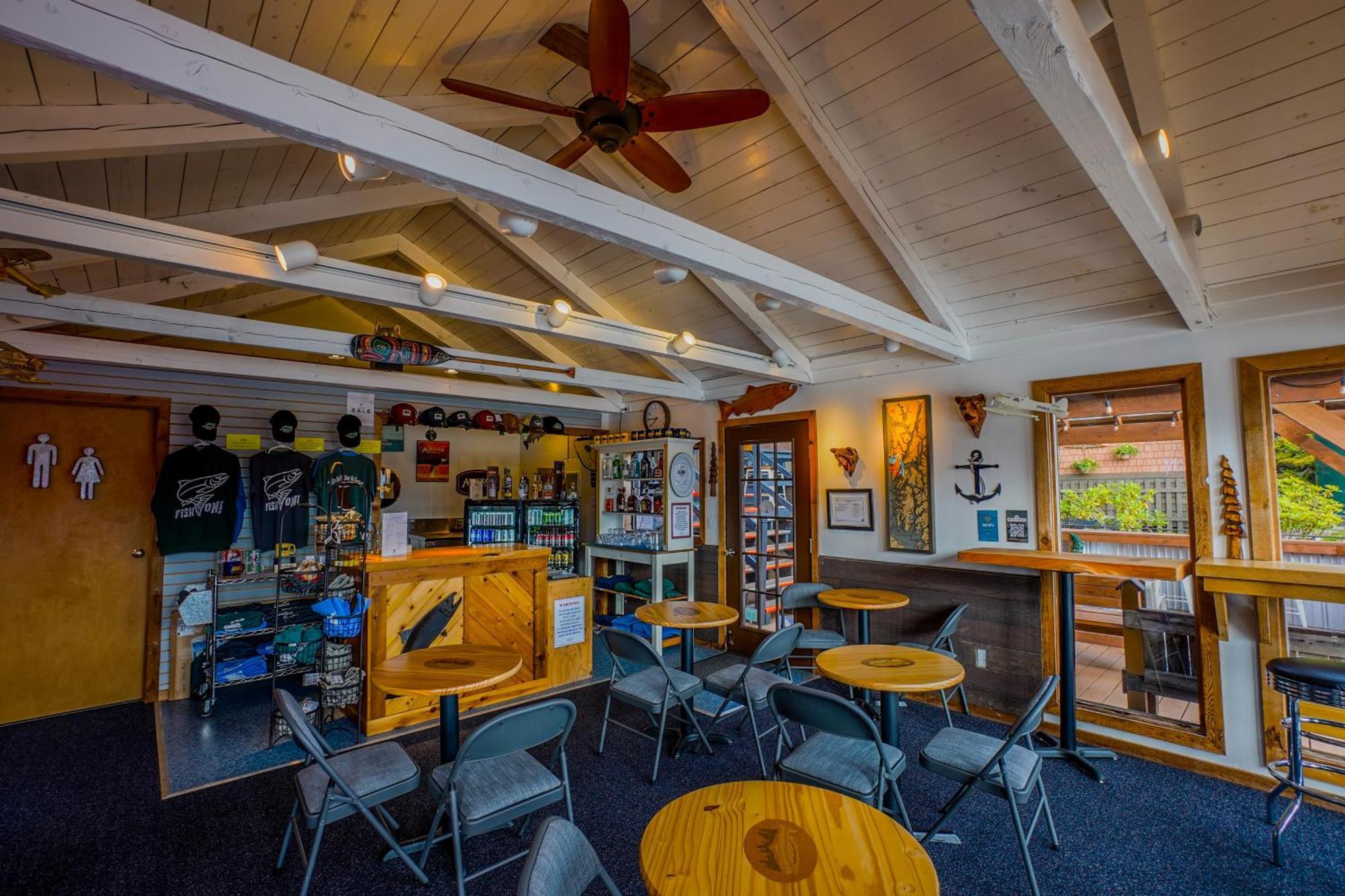 Sportsman'S Cove Lodge เคตชิคาน ภายนอก รูปภาพ